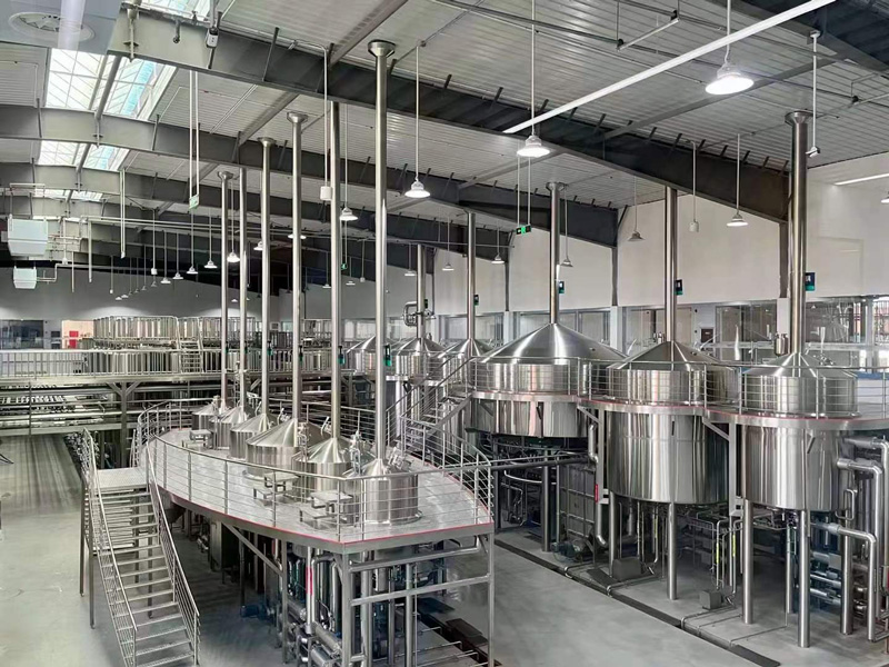 Large-Scale Commercial Brewery